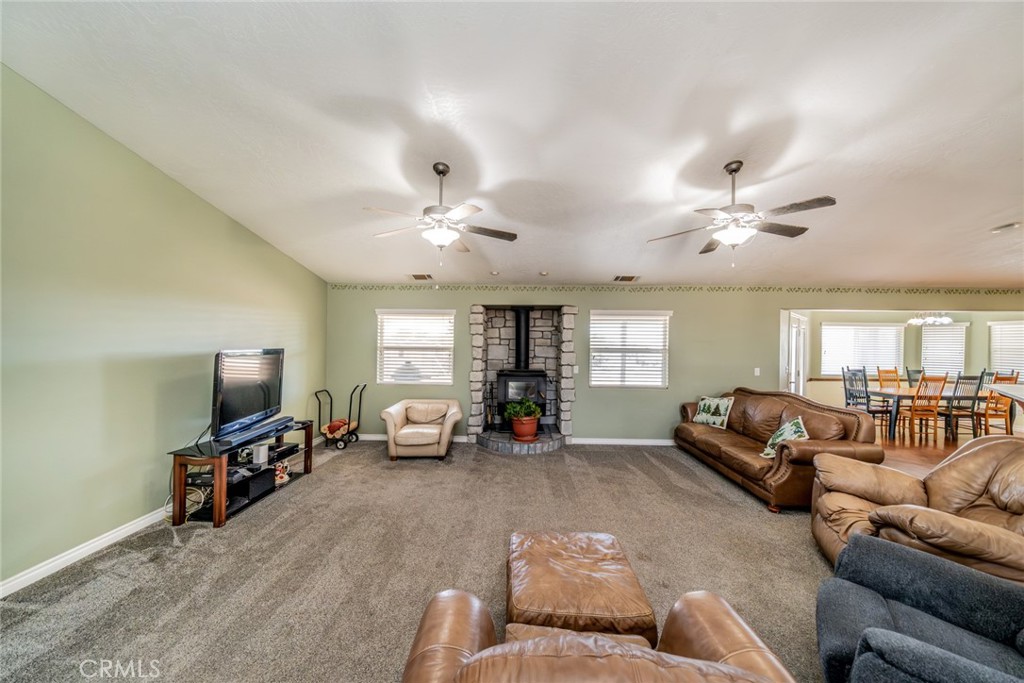 10636 Larch Road Oak Hills, CA 92344 - Photo 10 of 50