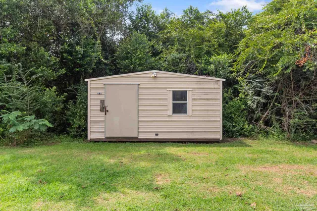 $192,000 | 203 Booth Avenue, Cantonment, FL 32533