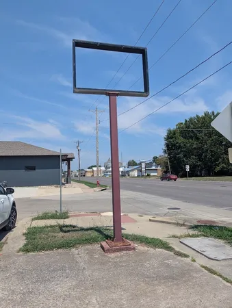 a view of a parking space