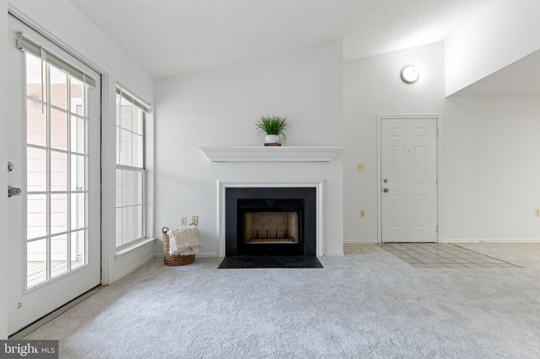 21007 Timber Ridge Terrace, Unit 303 Ashburn, VA 20147 - Photo 16 of 31 Gallery Image 16