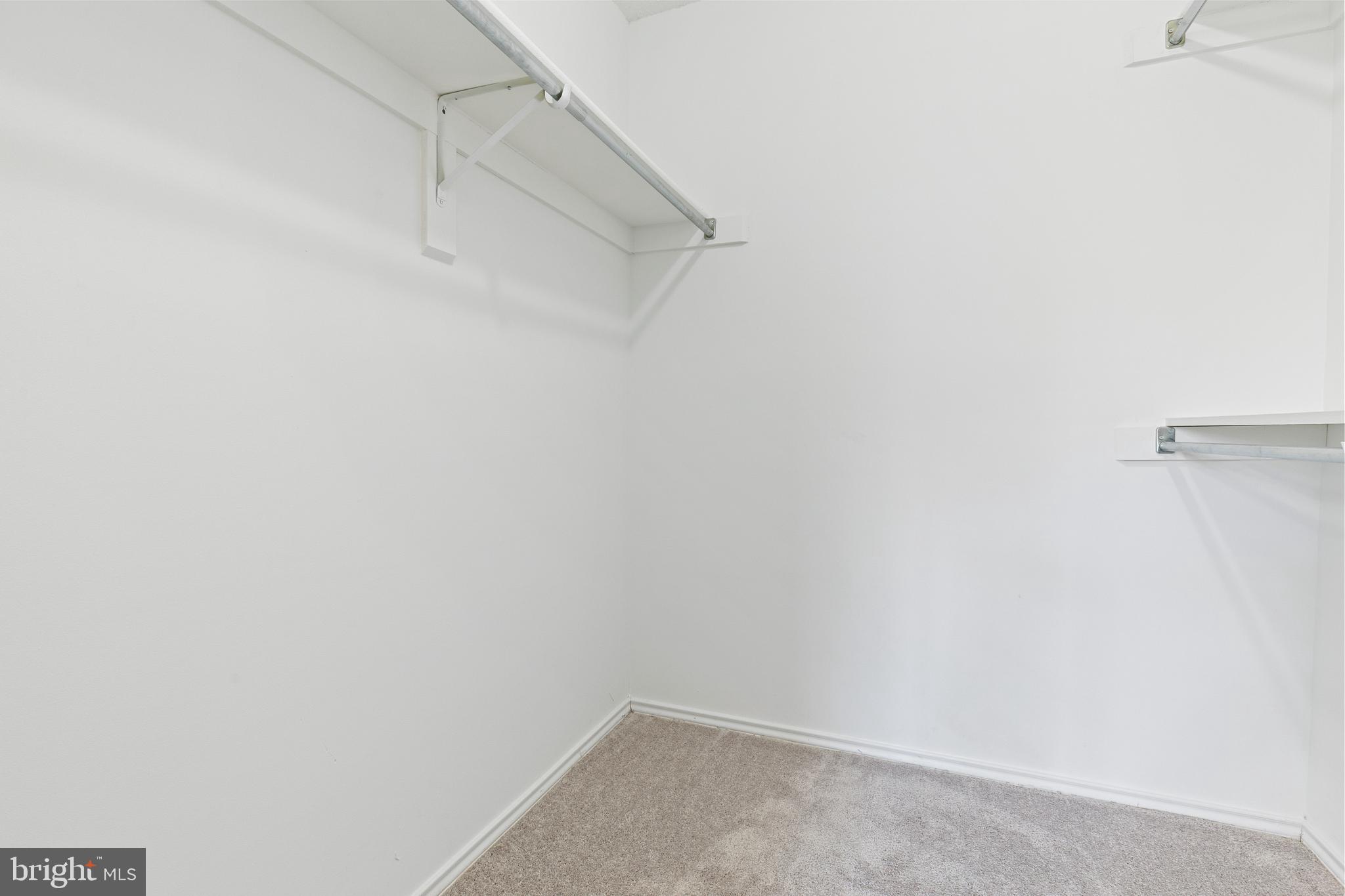21007 Timber Ridge Terrace, Unit 303 Ashburn, VA 20147 - Photo 22 of 31 Gallery Image 22