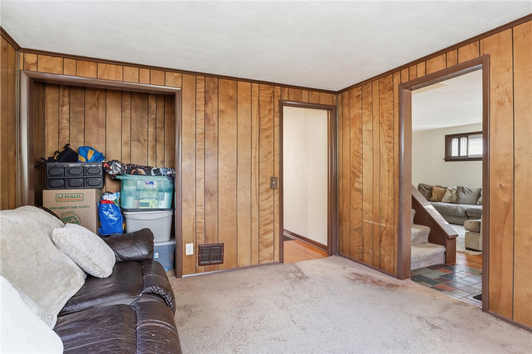 160 Wood Road Greece, NY 14626 - Photo 15 of 34