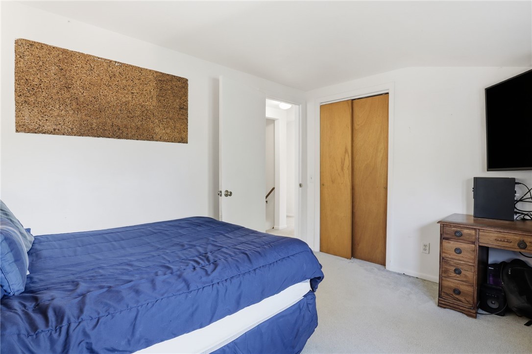 160 Wood Road Greece, NY 14626 - Photo 23 of 34