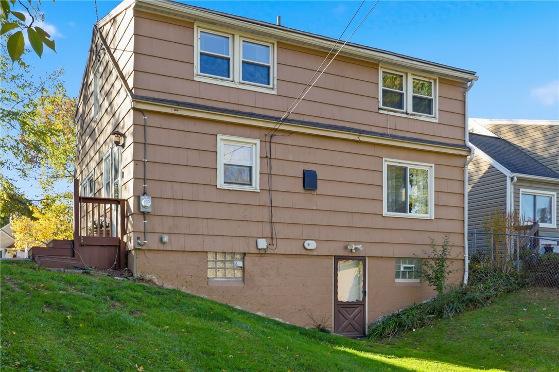 160 Wood Road Greece, NY 14626 - Photo 31 of 34