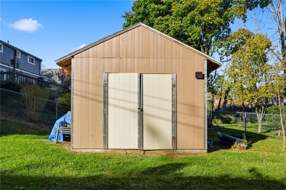 160 Wood Road Greece, NY 14626 - Photo 32 of 34