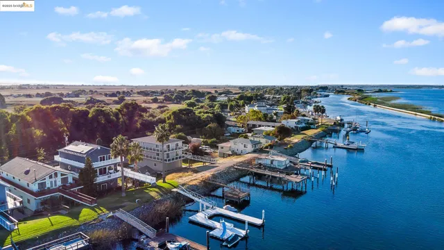 $1,350,000 | 4415 Willow Road, Bethel Island, CA 94511