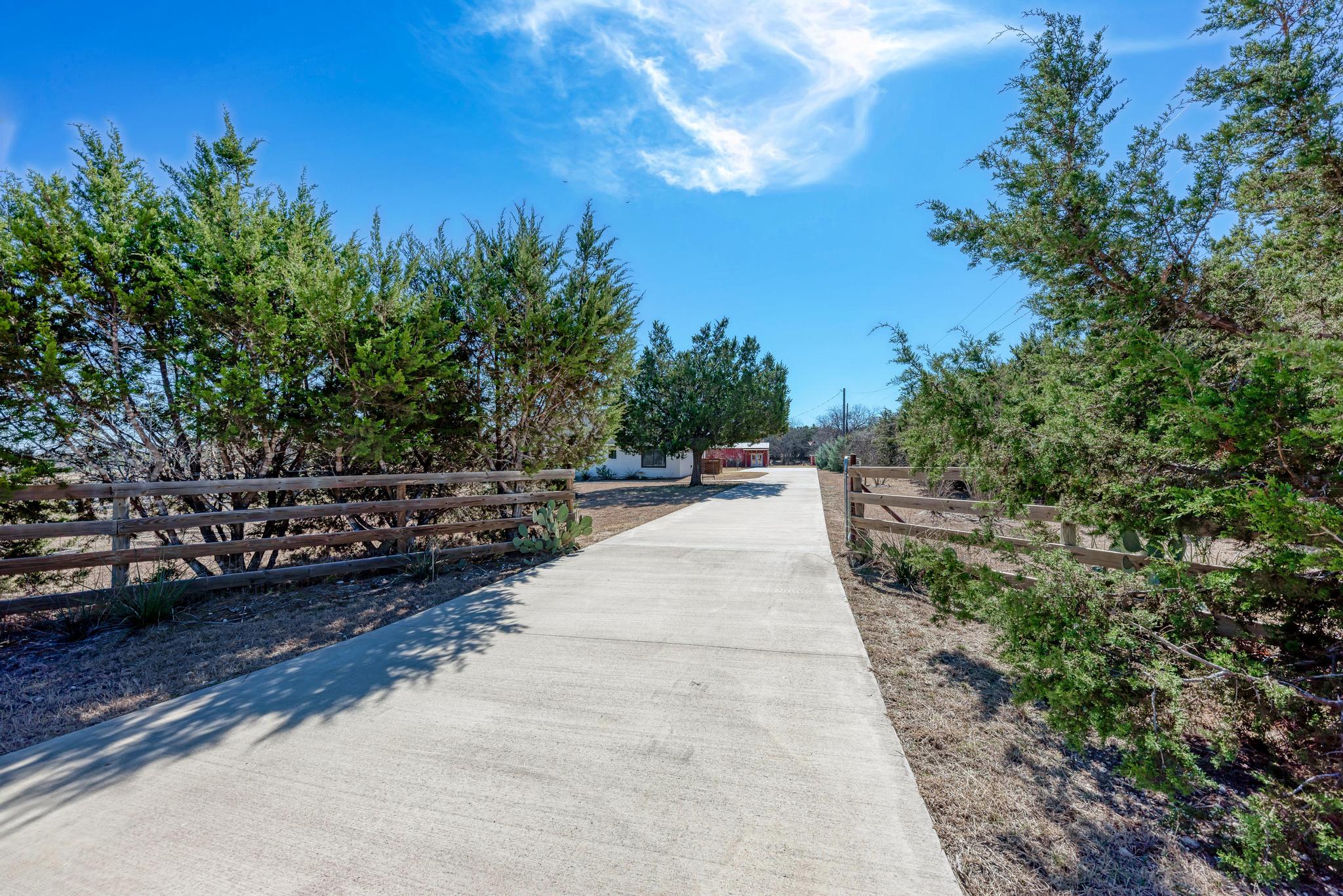 255 Glasscock Road Liberty Hill, TX 78642 - Photo 3 of 39 Front drive
