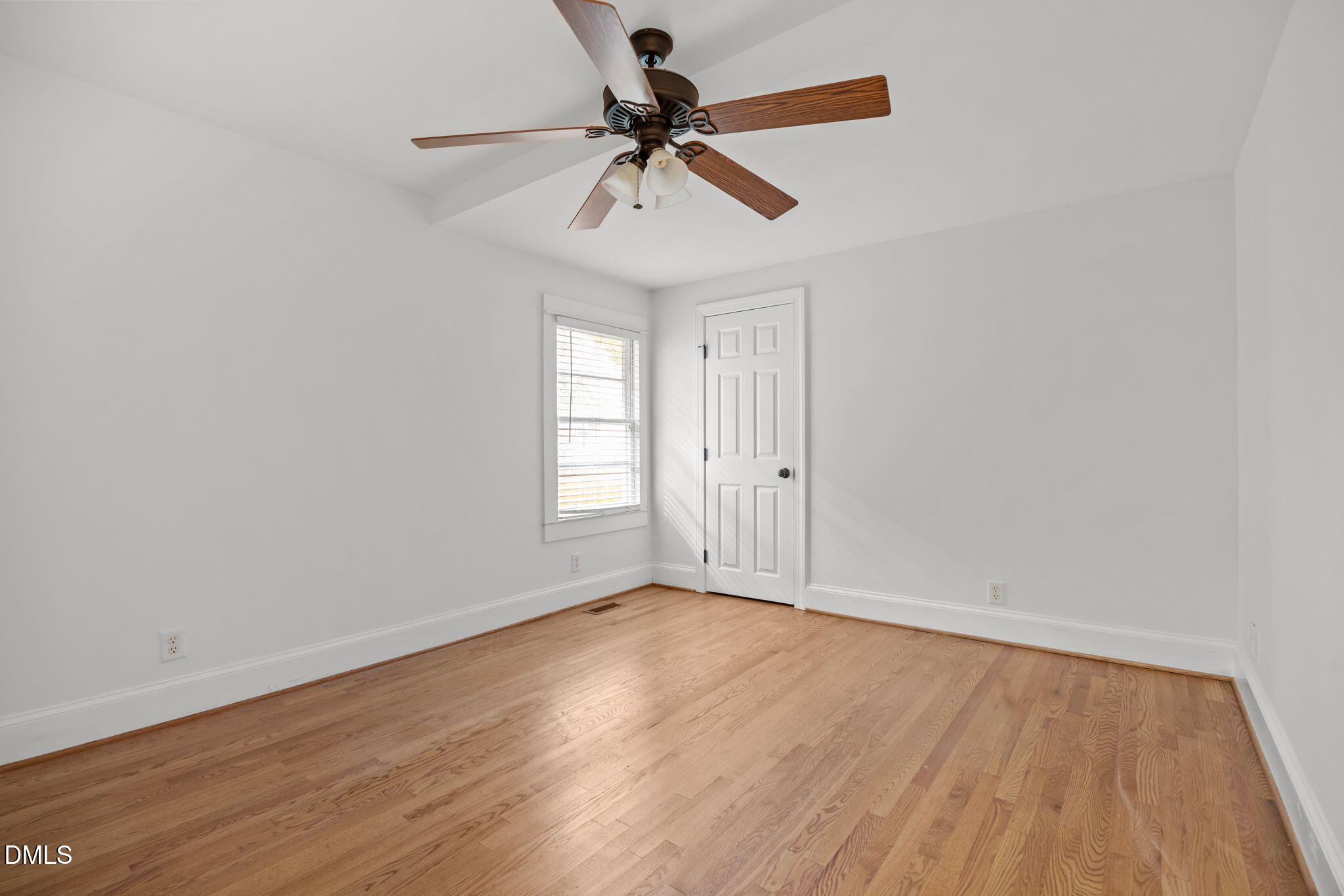 1531 Sunrise Avenue Raleigh, NC 27608 - Photo 35 of 51 35-web-or-mls-IMG_8995
