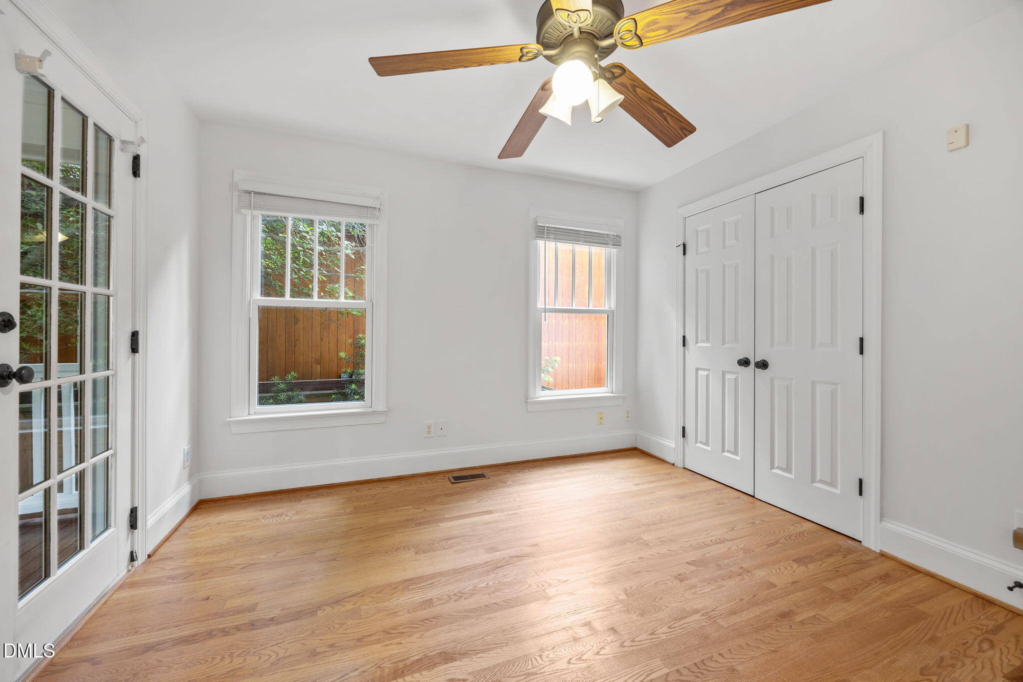 1531 Sunrise Avenue Raleigh, NC 27608 - Photo 38 of 51 38-web-or-mls-IMG_9007