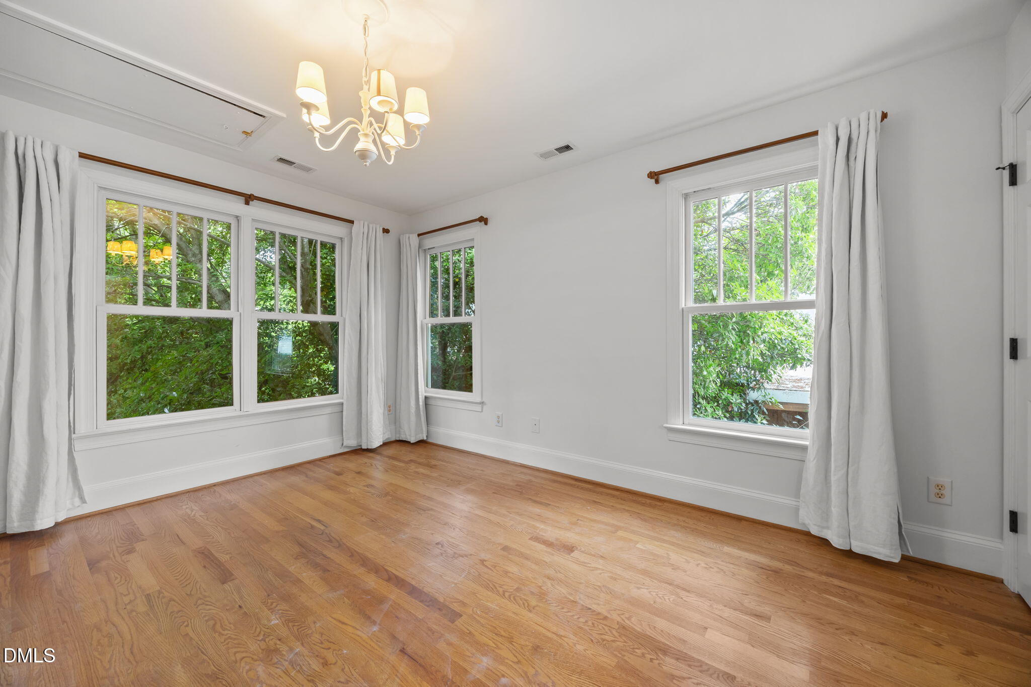 1531 Sunrise Avenue Raleigh, NC 27608 - Photo 42 of 51 42-web-or-mls-IMG_9022