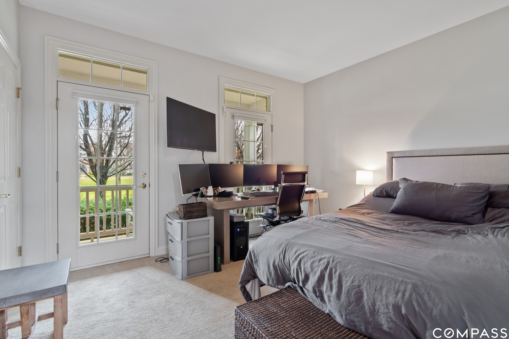 1659 Constitution Drive Glenview, IL 60026 - Photo 13 of 23