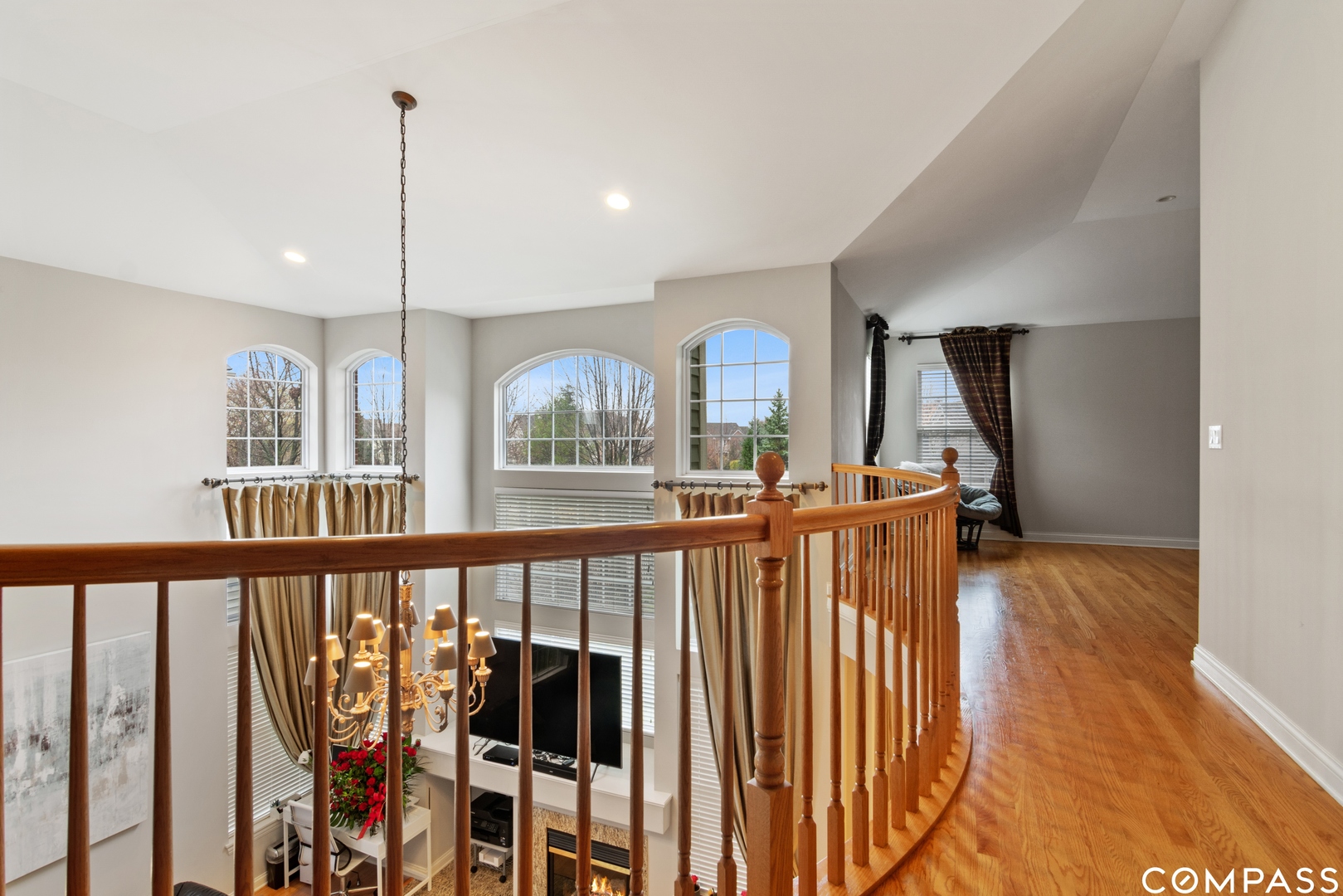 1659 Constitution Drive Glenview, IL 60026 - Photo 16 of 23