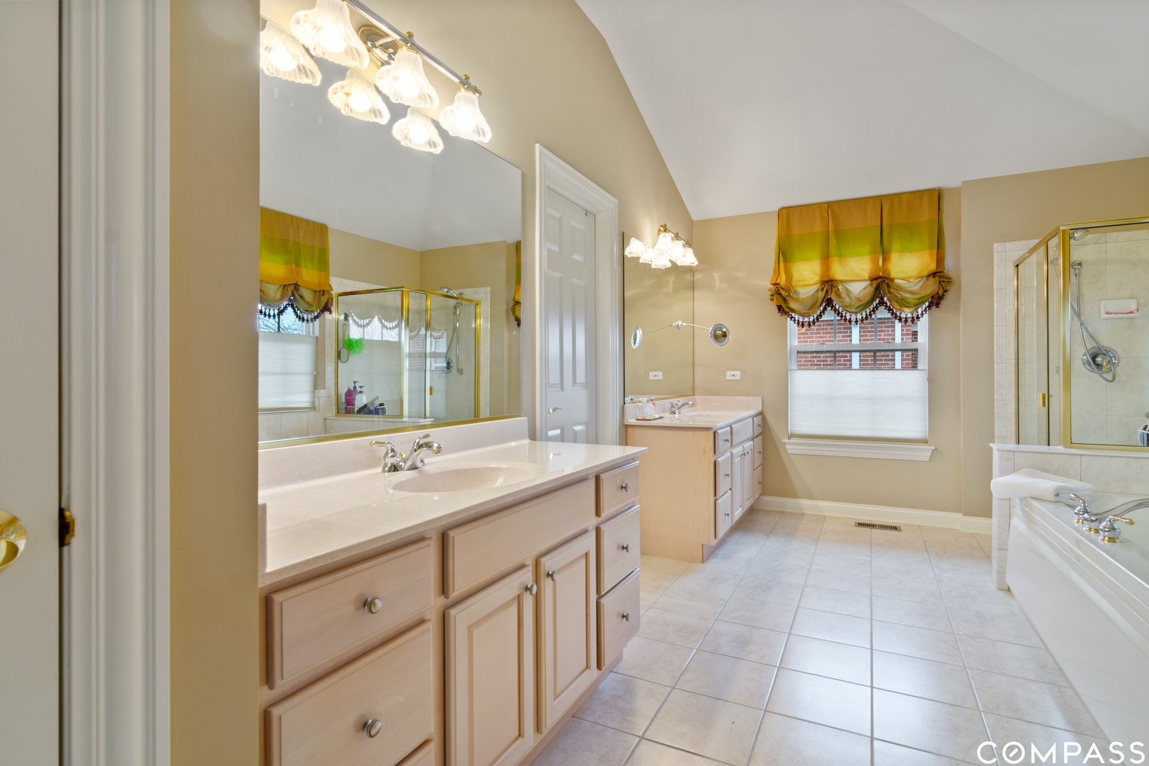 1659 Constitution Drive Glenview, IL 60026 - Photo 20 of 23