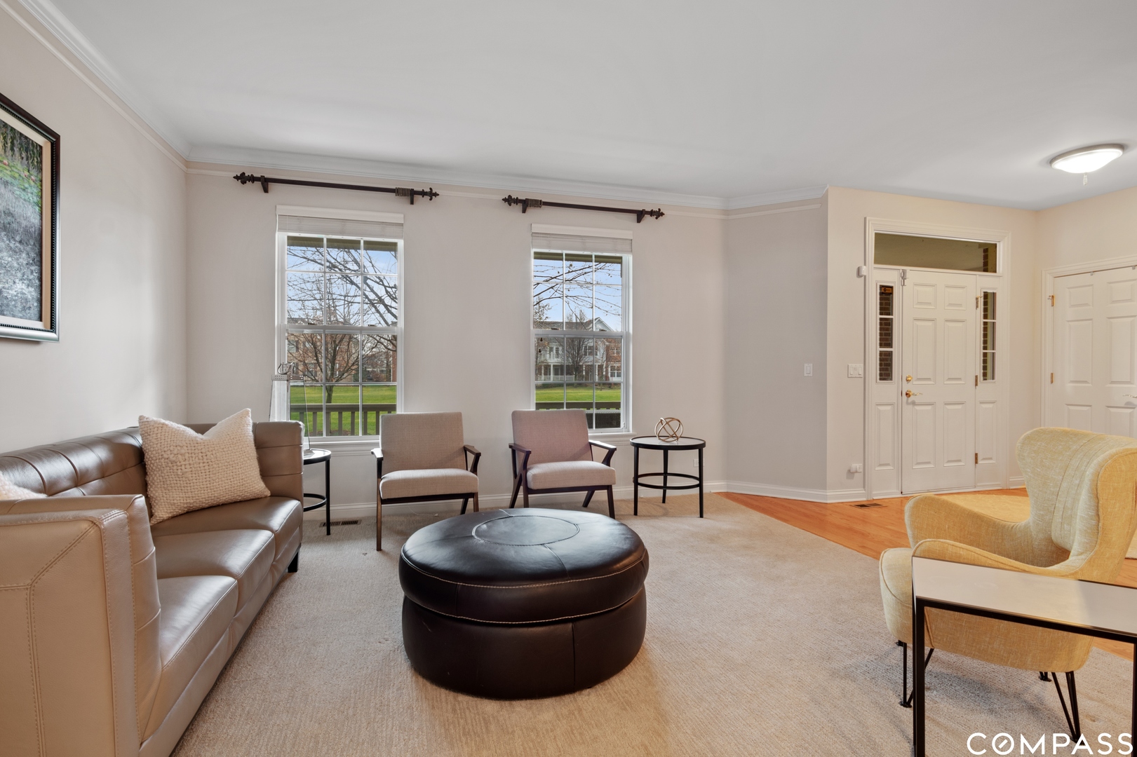 1659 Constitution Drive Glenview, IL 60026 - Photo 5 of 23