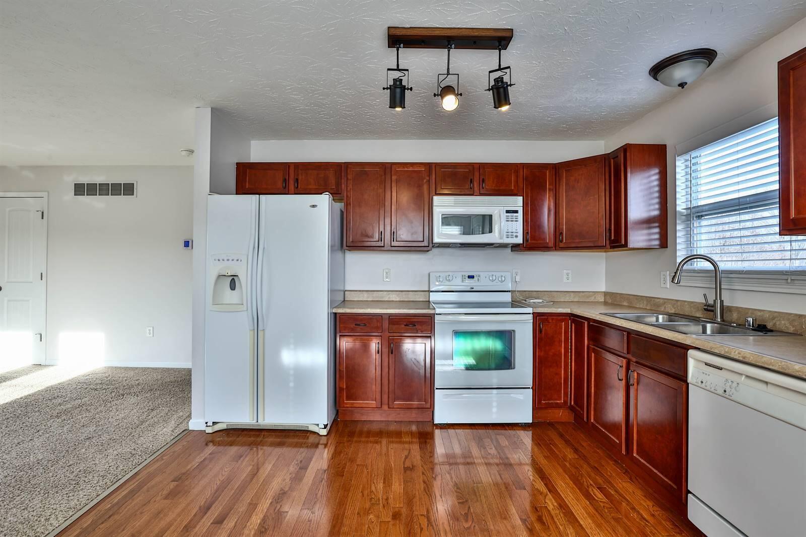 1609 Raintree Court Elsmere, KY 41018 - Photo 16 of 43 Gallery Image 16