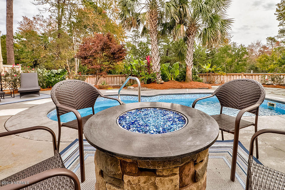 574 Tanbridge Road Wilmington, NC 28405 - Photo 35 of 39 Back Yard