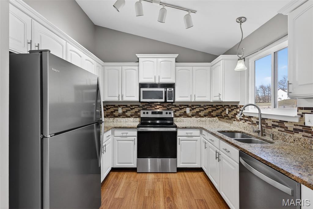 25 September Street Moscow Mills, MO 63362 - Photo 14 of 45