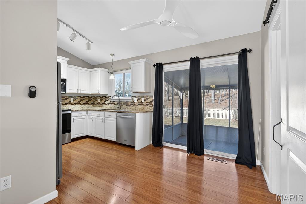 25 September Street Moscow Mills, MO 63362 - Photo 10 of 45