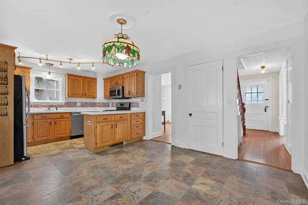 $550,000 | 2629 Carmel Avenue, Brewster, NY 10509
