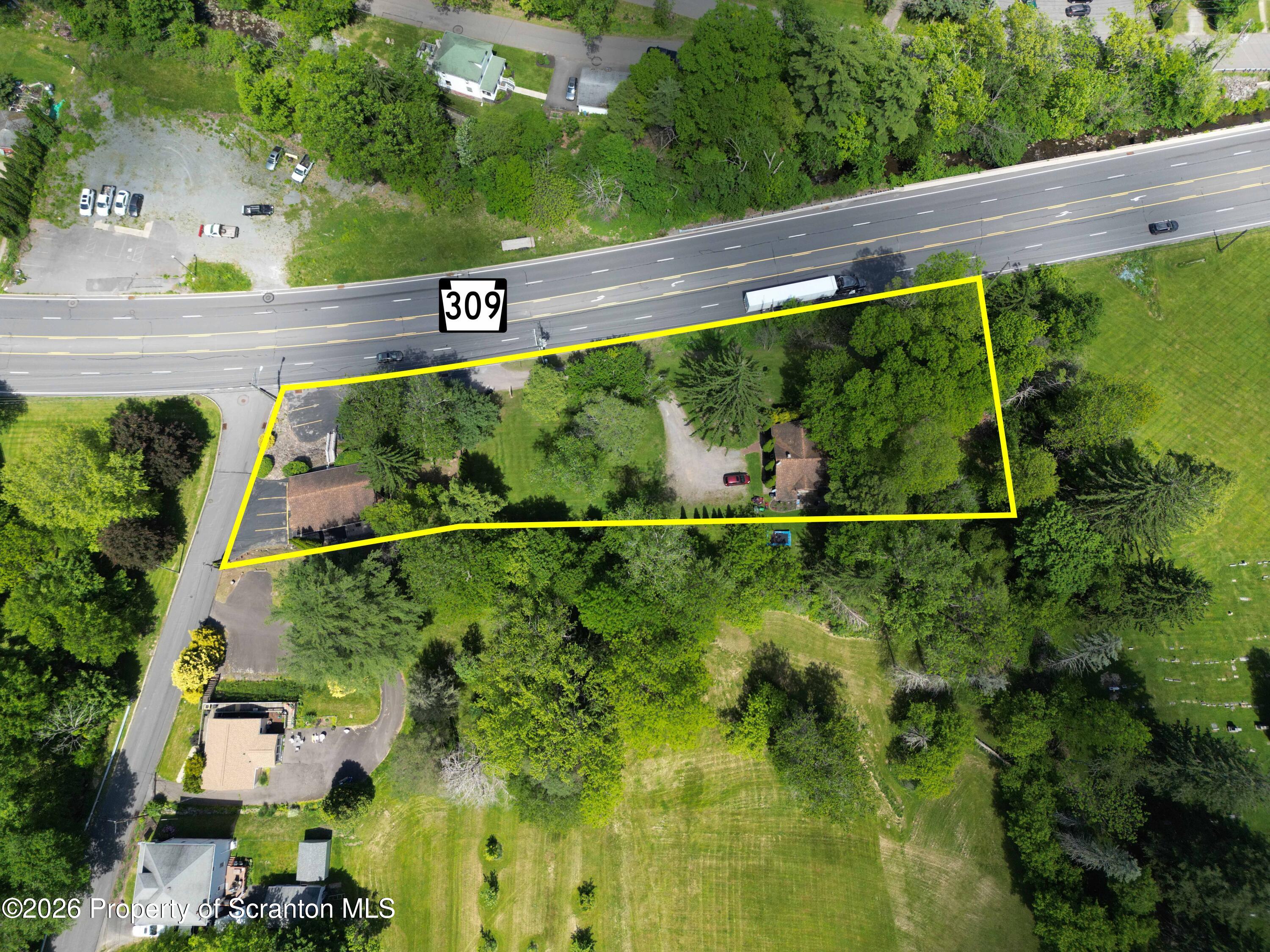 1674 North Memorial Highway Shavertown, PA 18708 - Photo 6 of 8