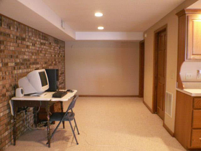 6935 West Orland Road Angola, IN 46703 - Photo 9 of 13 Gallery Image 9