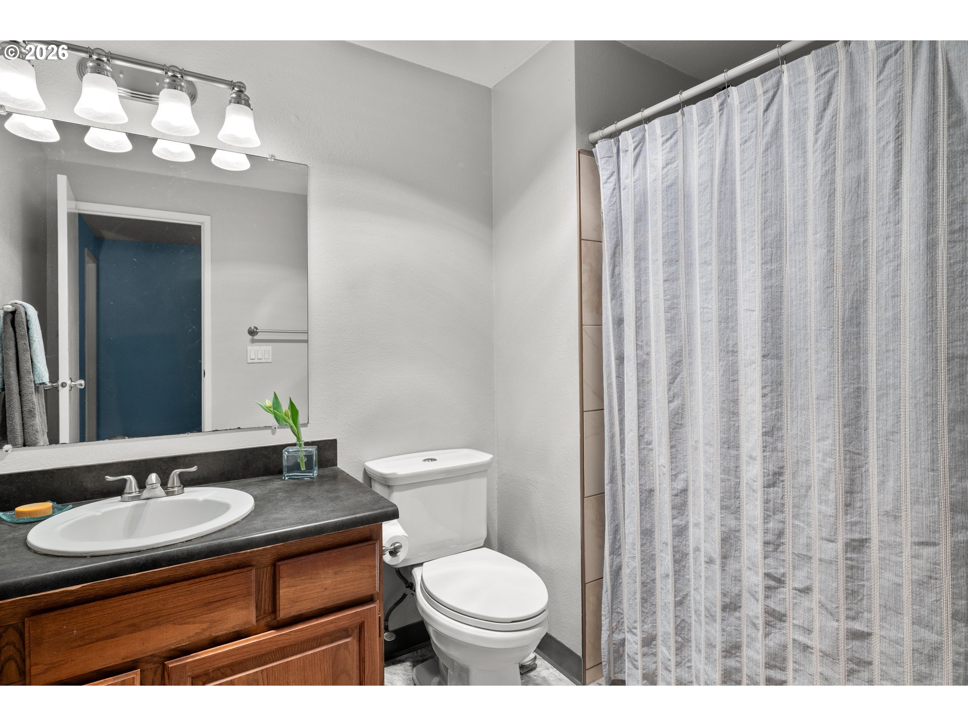 5563 Southwest Multnomah Boulevard Portland, OR 97219 - Photo 27 of 37