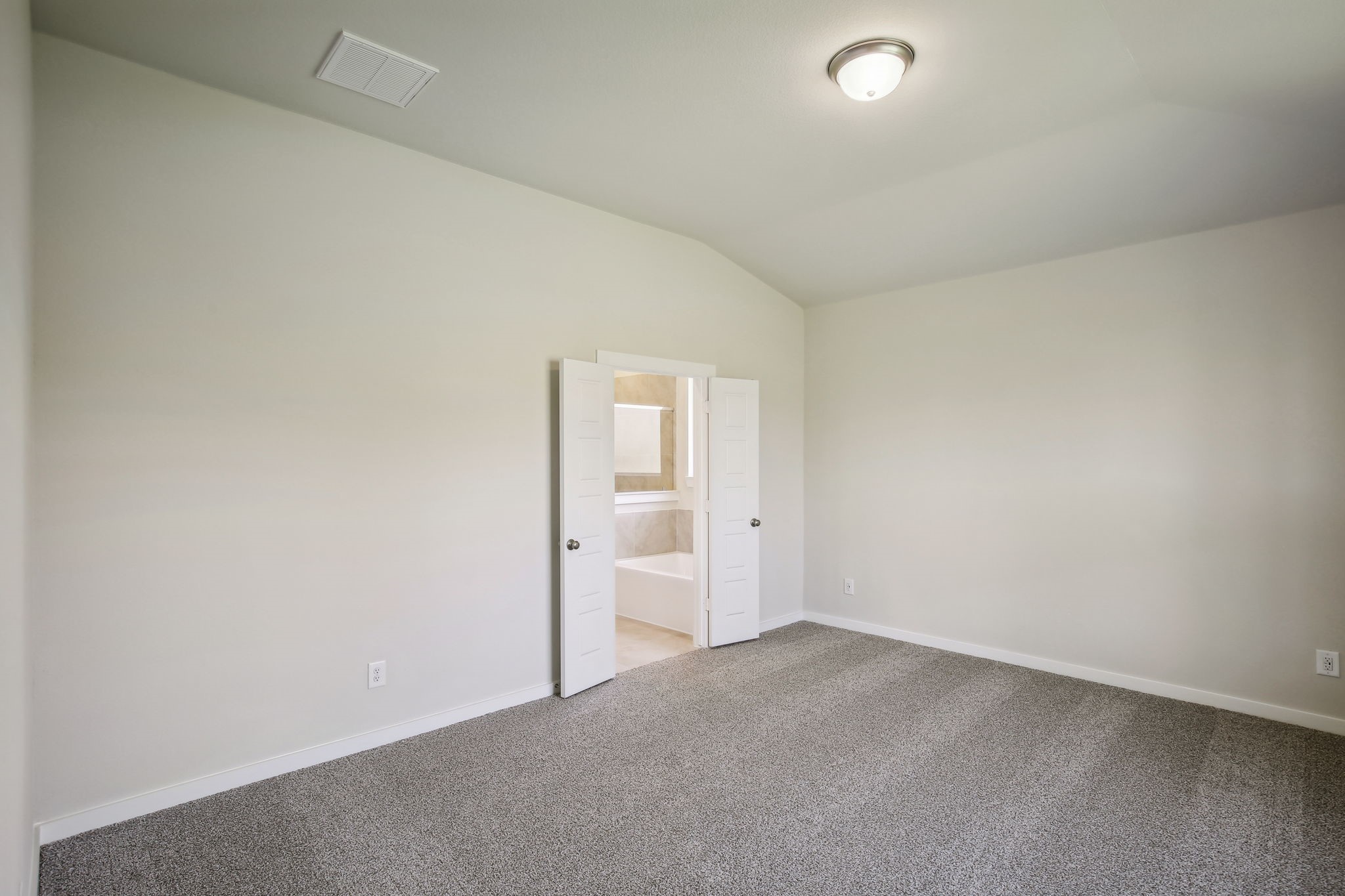 8303 Rio Spring Drive Baytown, TX 77523 - Photo 10 of 17 Photo is not of the actual home, but is an inspirational photo of builder’s model home and may depict options, furnishings, and/or decorator features that are not included