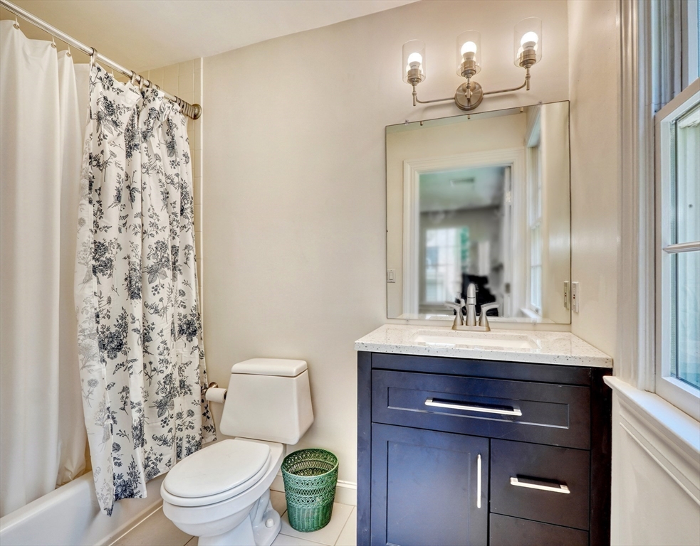 10 Garland Road Lincoln, MA 01773 - Photo 29 of 39 Gallery Image 29