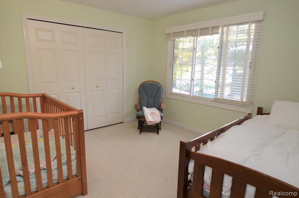 3782 Covert Road Waterford, MI 48328 - Photo 26 of 36