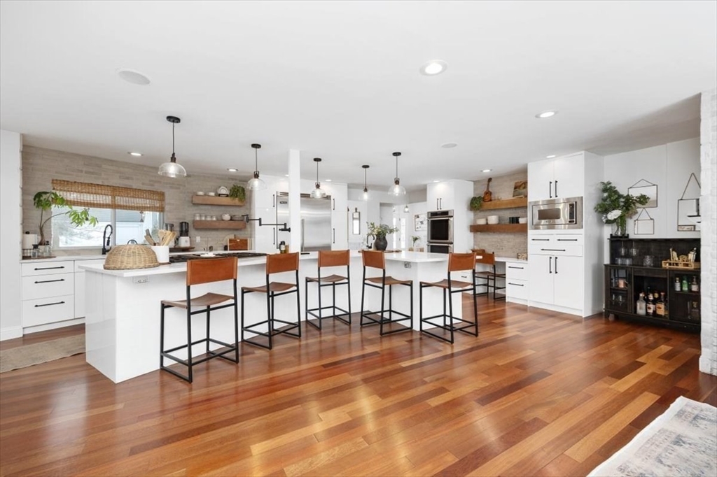 11 Brookline Road Scituate, MA 02066 - Photo 3 of 42