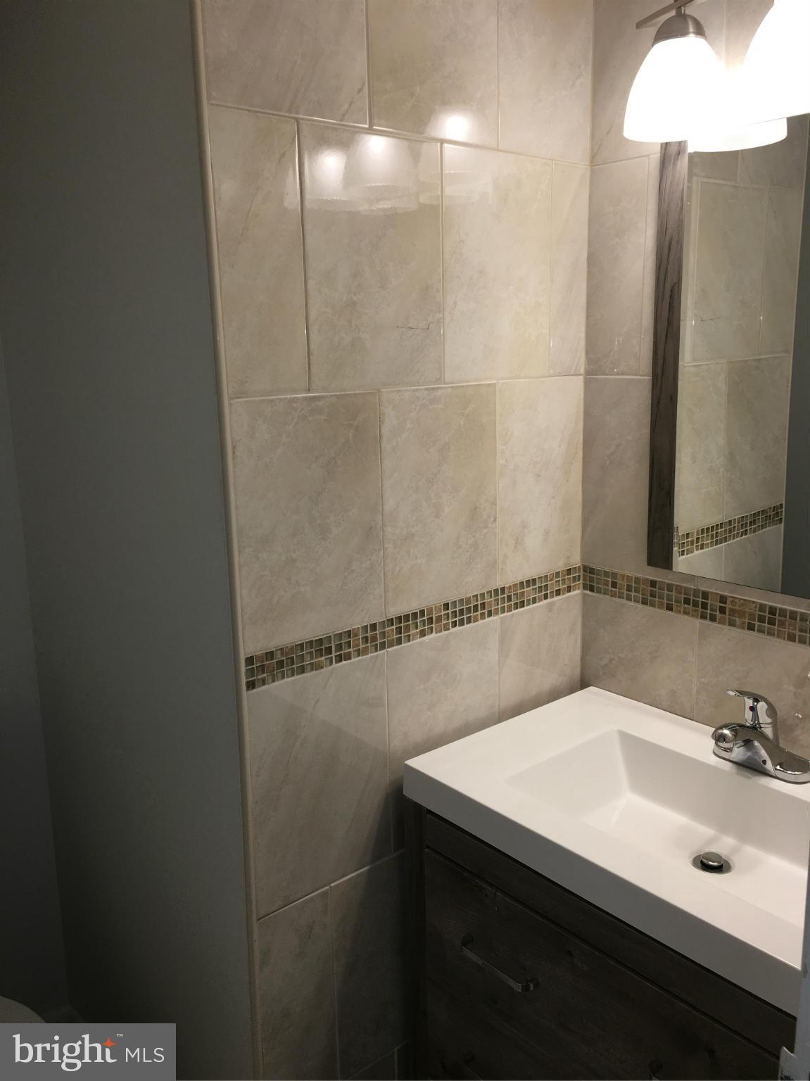 17805 Buehler Road, Unit 3E5 Olney, MD 20832 - Photo 14 of 17 Bath