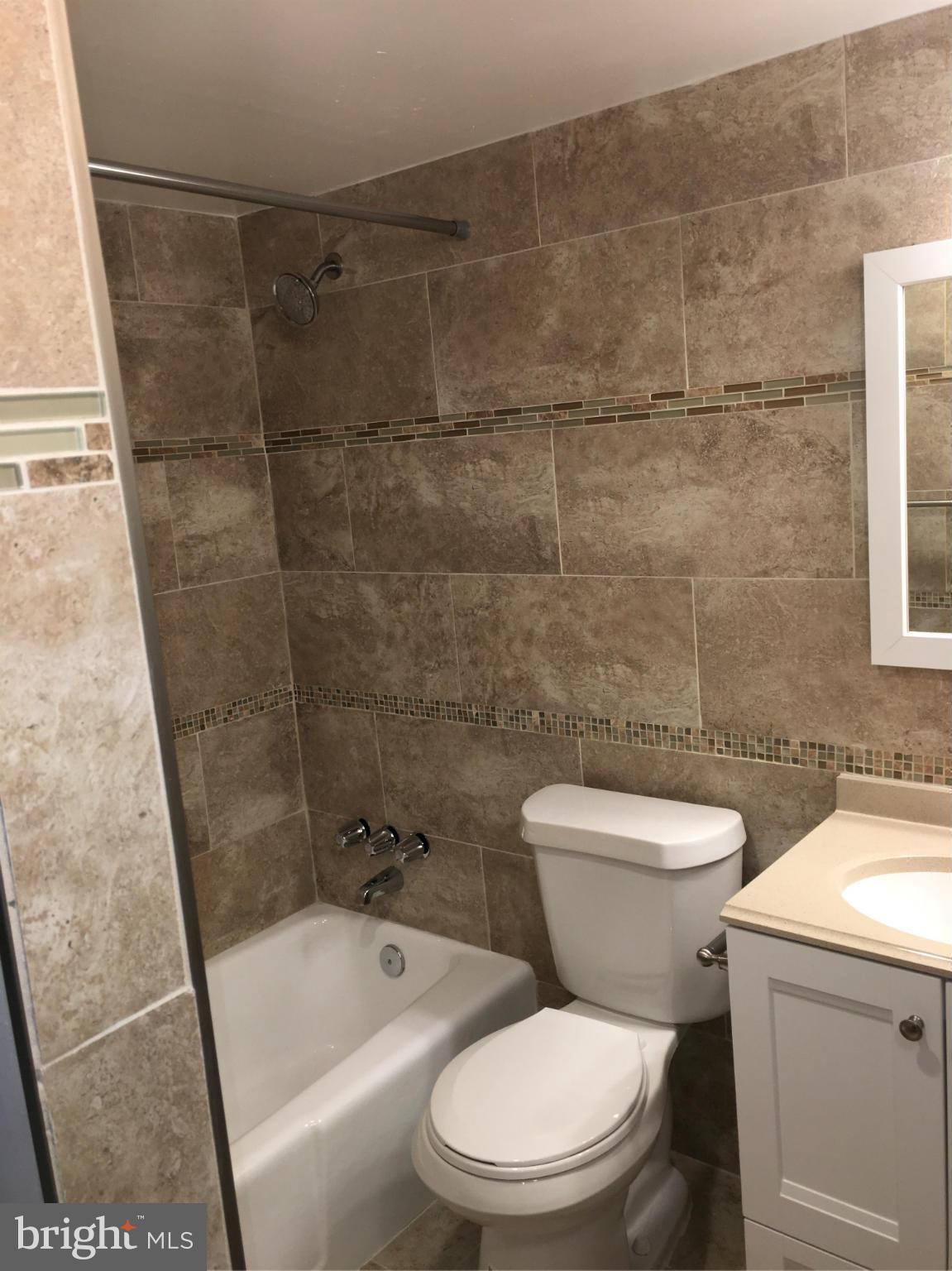 17805 Buehler Road, Unit 3E5 Olney, MD 20832 - Photo 16 of 17 Bath