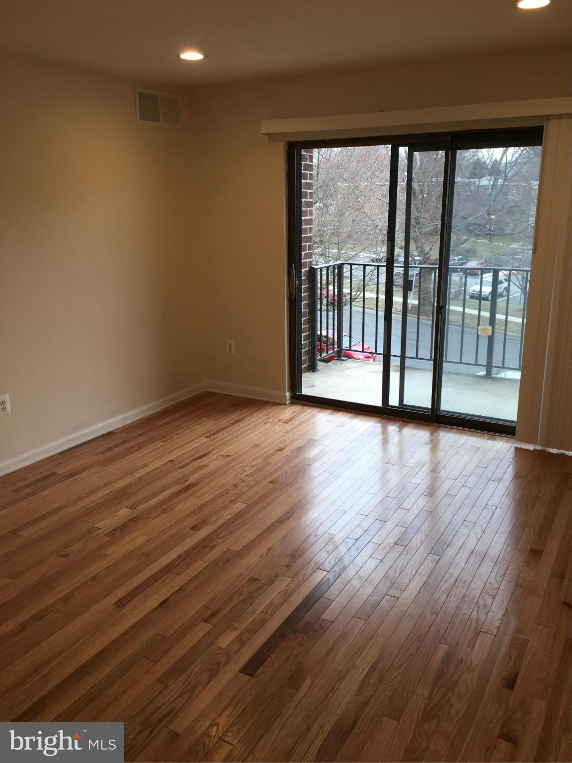 17805 Buehler Road, Unit 3E5 Olney, MD 20832 - Photo 8 of 17 Interior (General)