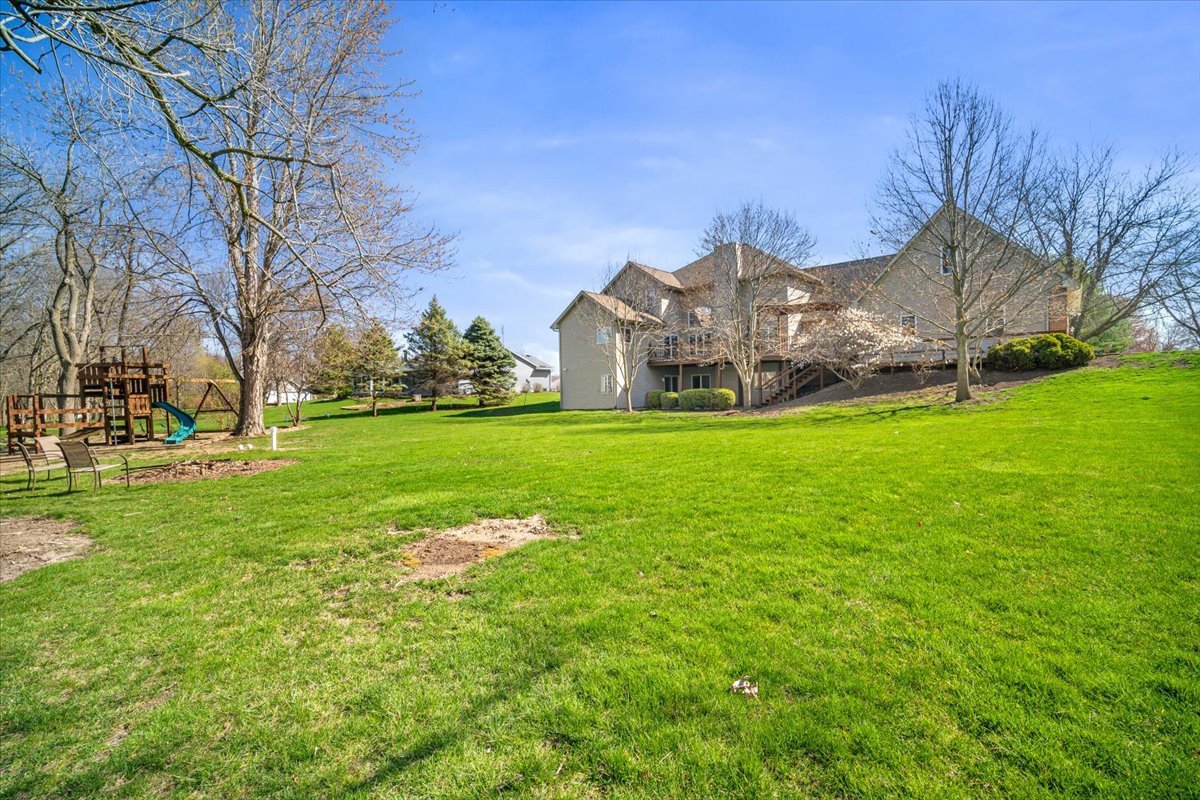 9852 Old Sawmill Road Bloomington, IL 61705 - Photo 32 of 34 Gallery Image 32