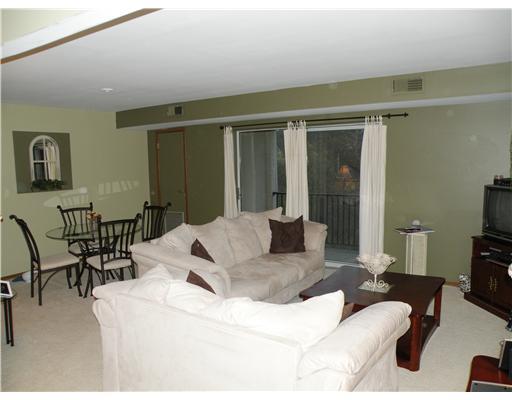 551 Sloop Road, Unit 68 Pittsburgh, PA 15237 - Photo 4 of 18 Living Room. Living Room & Dining Room