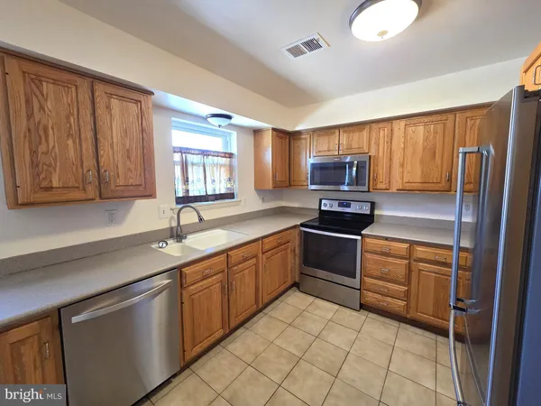 $2,450 | 55 Rickmar Lane, Malvern, PA 19355