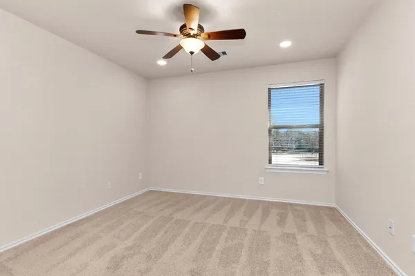 $289,999 | 1604 Hickory Burl Lane, Conroe, TX 77301