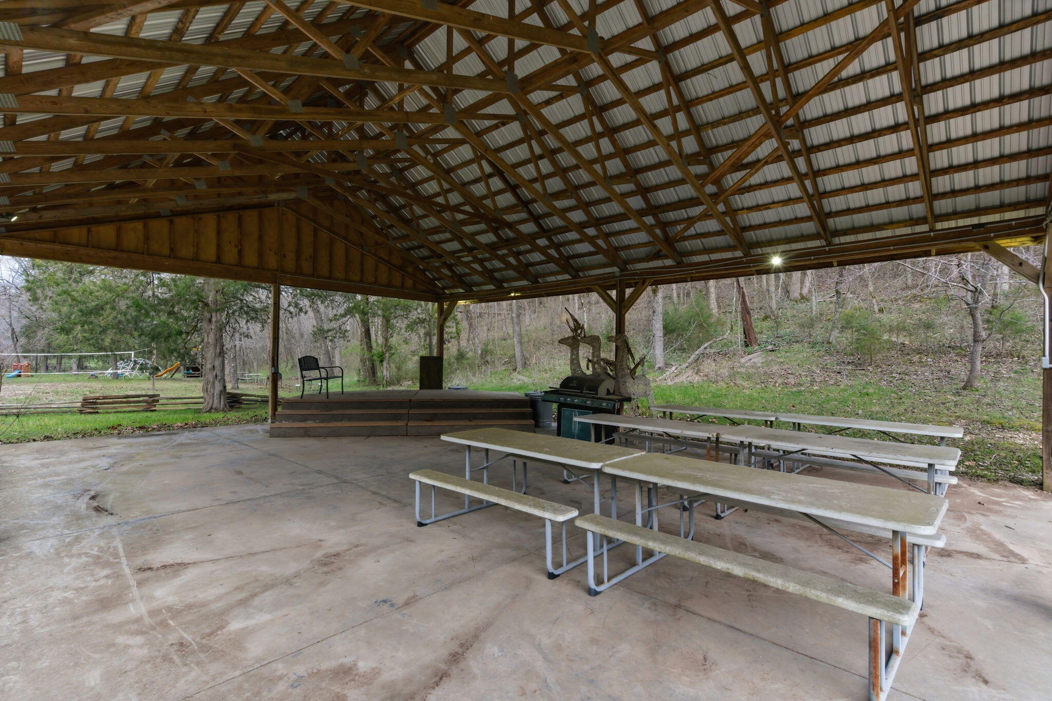 1392 Peace In Valley Road Blue Eye, MO 65611 - Photo 6 of 8 pavilion3