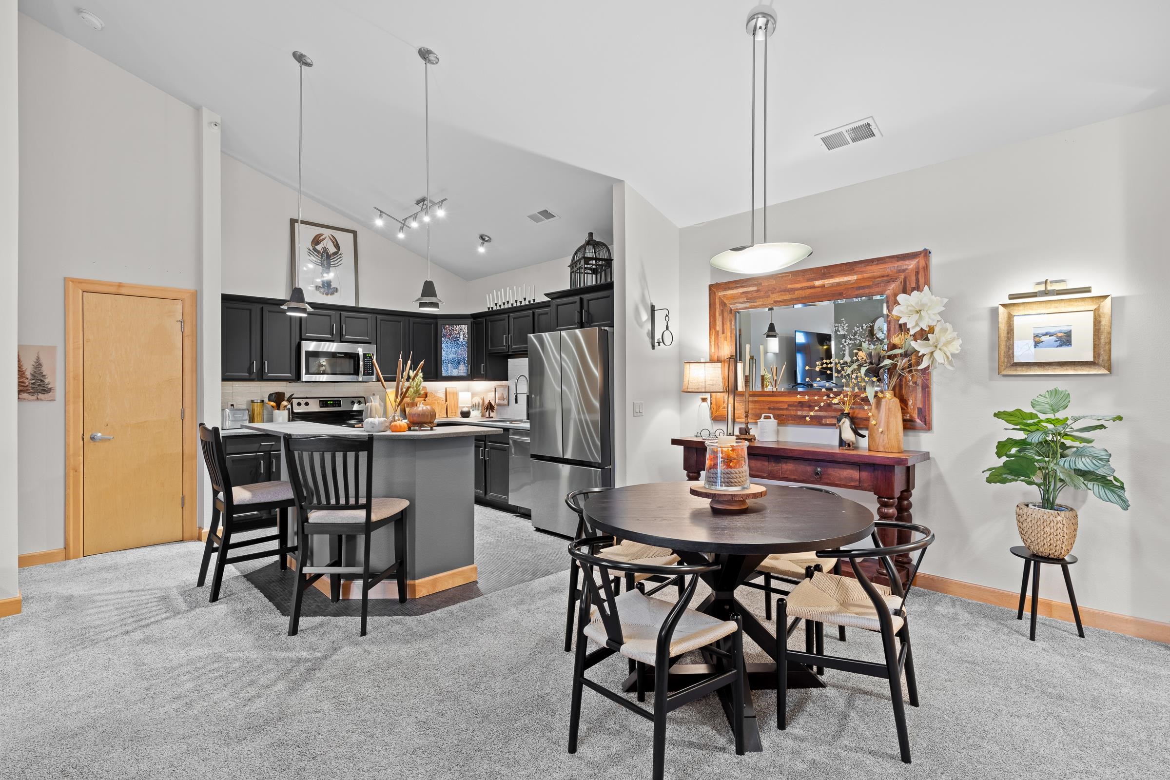 8253 Mayo Drive, Unit 310 Madison, WI 53719 - Photo 3 of 22