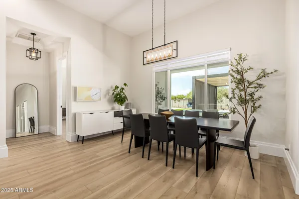 $1,365,000 | 37227 North 11th Avenue, Phoenix, AZ 85086