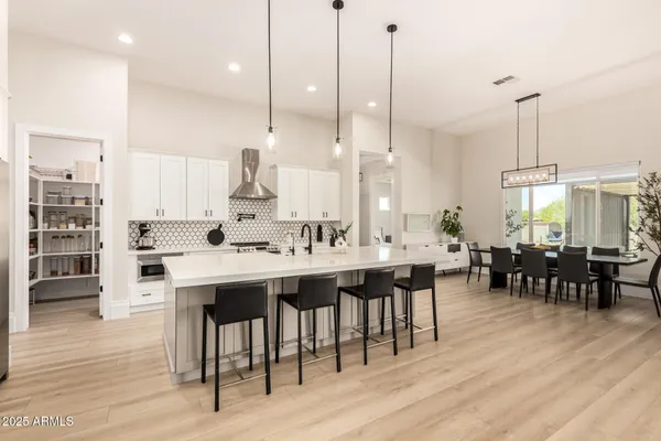 $1,365,000 | 37227 North 11th Avenue, Phoenix, AZ 85086