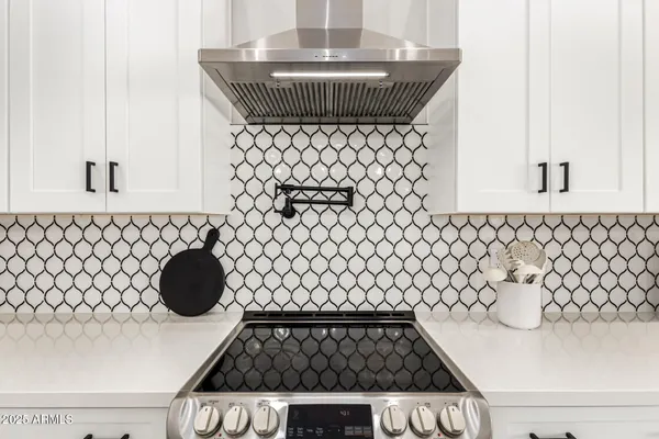 $1,365,000 | 37227 North 11th Avenue, Phoenix, AZ 85086