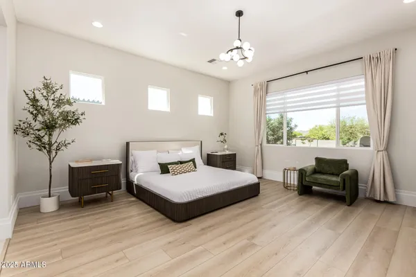 $1,365,000 | 37227 North 11th Avenue, Phoenix, AZ 85086