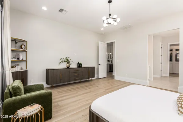 $1,365,000 | 37227 North 11th Avenue, Phoenix, AZ 85086