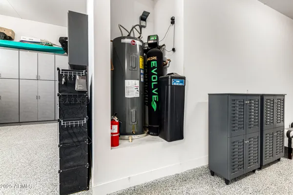 $1,365,000 | 37227 North 11th Avenue, Phoenix, AZ 85086