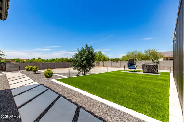 $1,365,000 | 37227 North 11th Avenue, Phoenix, AZ 85086