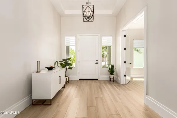 $1,365,000 | 37227 North 11th Avenue, Phoenix, AZ 85086