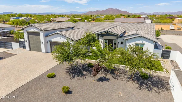 $1,365,000 | 37227 North 11th Avenue, Phoenix, AZ 85086