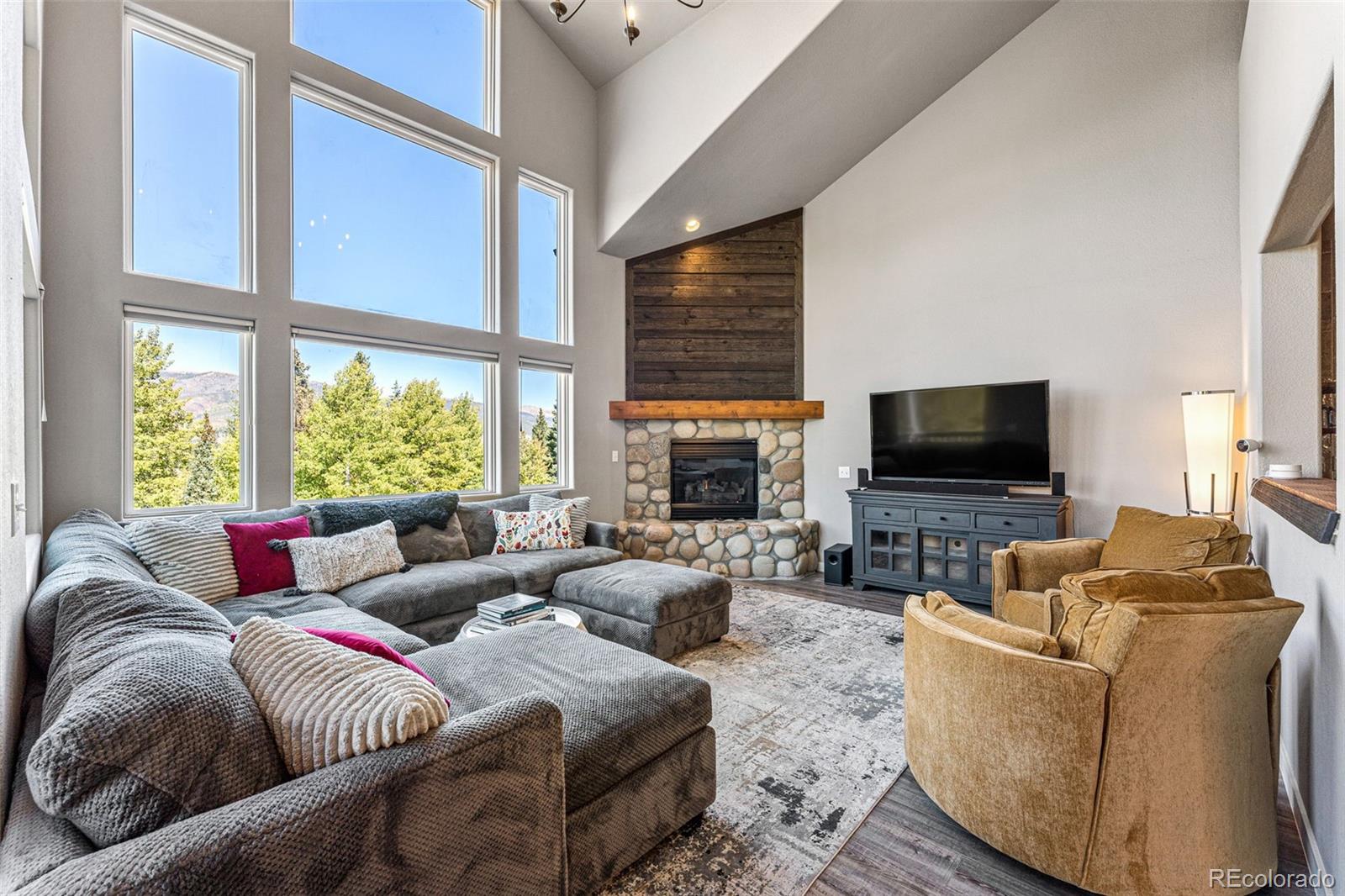 4000 Silverheels Drive, Unit 1 Silverthorne, CO 80498 - Photo 4 of 30