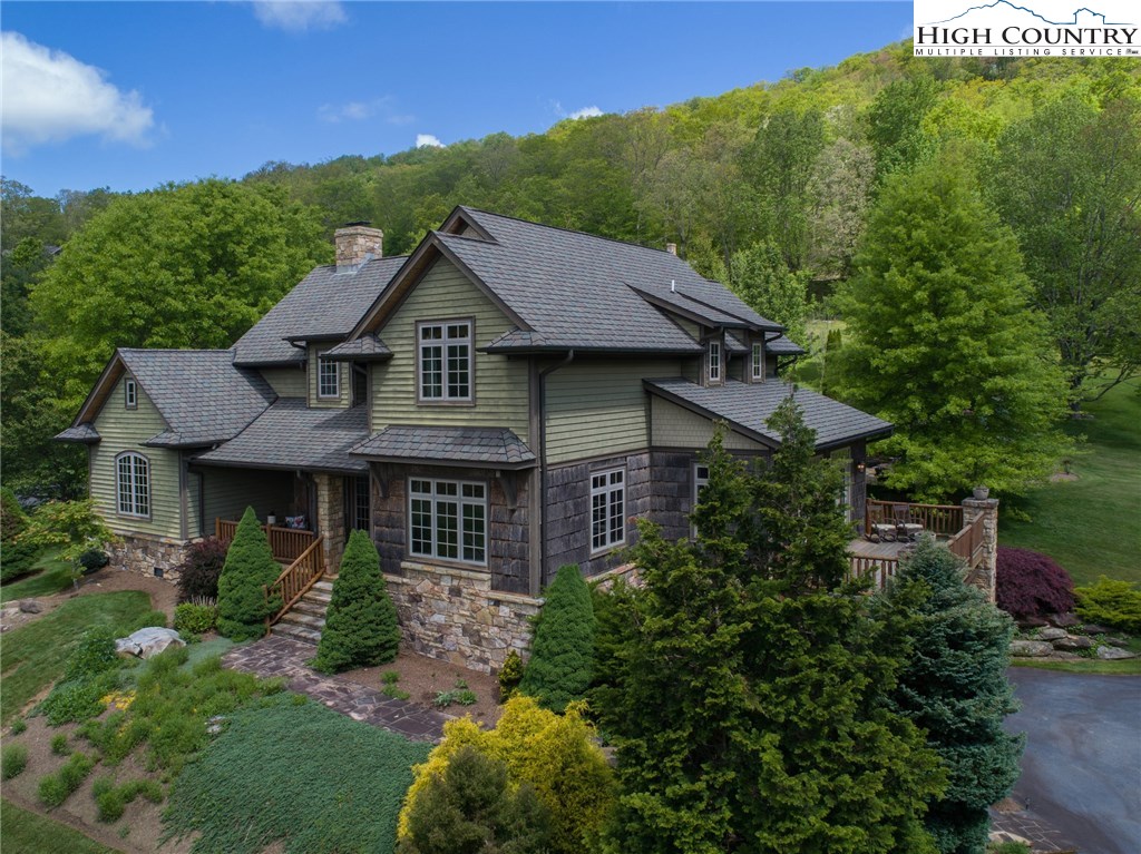 799 Farm Loop Road Banner Elk, NC 28604 - Photo 1 of 41 Gallery Image 1